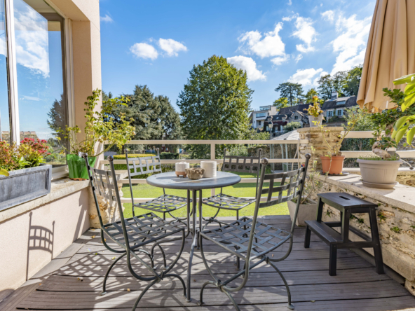 photo_9aeddf4786a14f790df9da3e79d4ab50