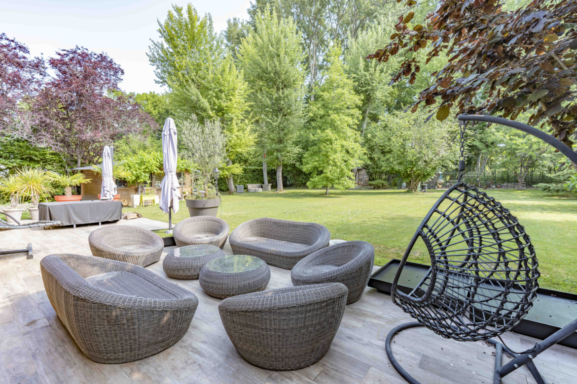 photo_a161839512a546676c7303839f415db3