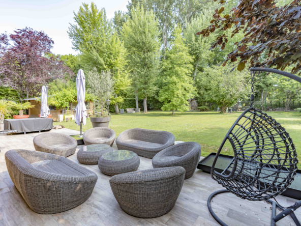 photo_a161839512a546676c7303839f415db3