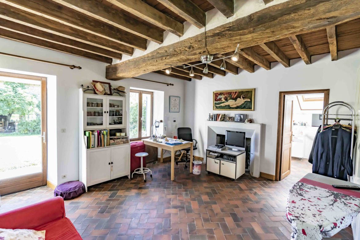 photo_a41ce69db824ab666209f8a68fa61b14