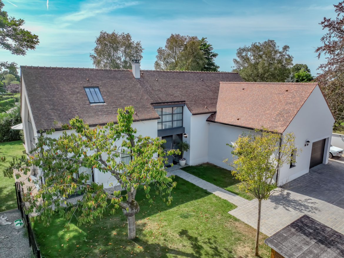 photo_a4b8f91d23d8f83736f98fc63fa9564e