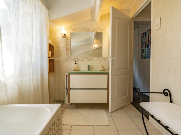 photo_a8ba3e0fb1e4b5c3b29d2e4963034894