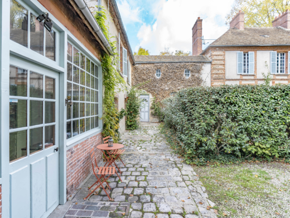 photo_ac7912080cf9228201d94454a03bd473