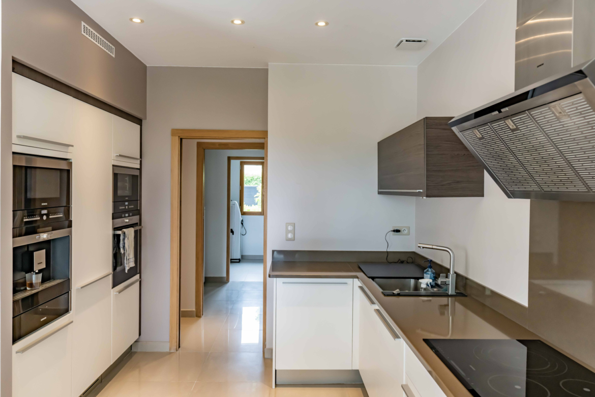 photo_b74c7651913e712471abf2b6e8306d30