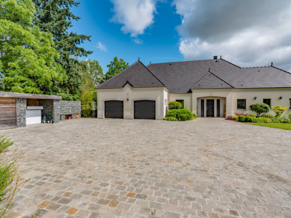 photo_b86b1e808693bbea39773173397b8515