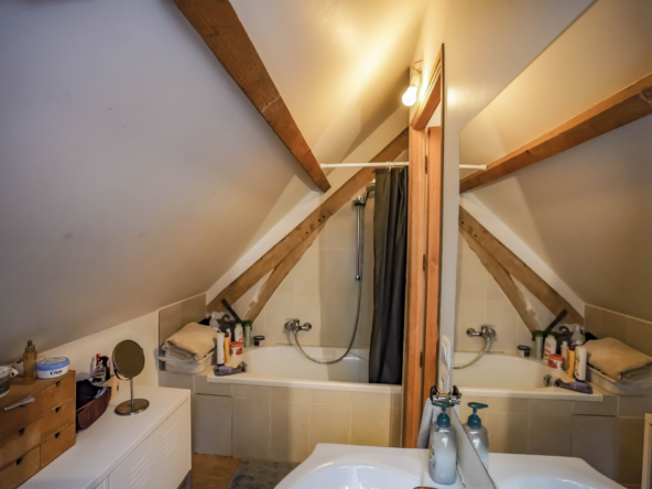 photo_b98ff70d02549fbc462c0fe40ec8bd87