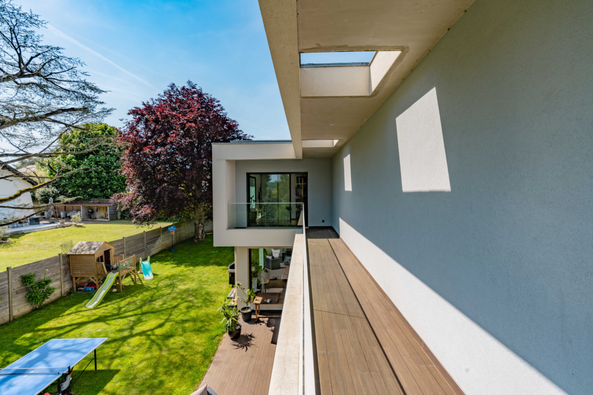 photo_c35a39ab82b8820ef7c321c77005be95