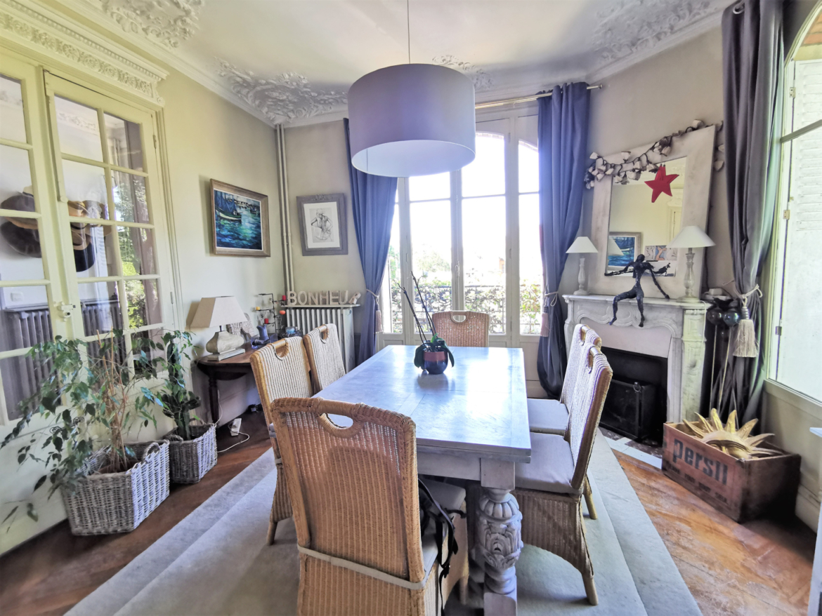 photo_d941979a04c1416e594dd6fe798cdf42