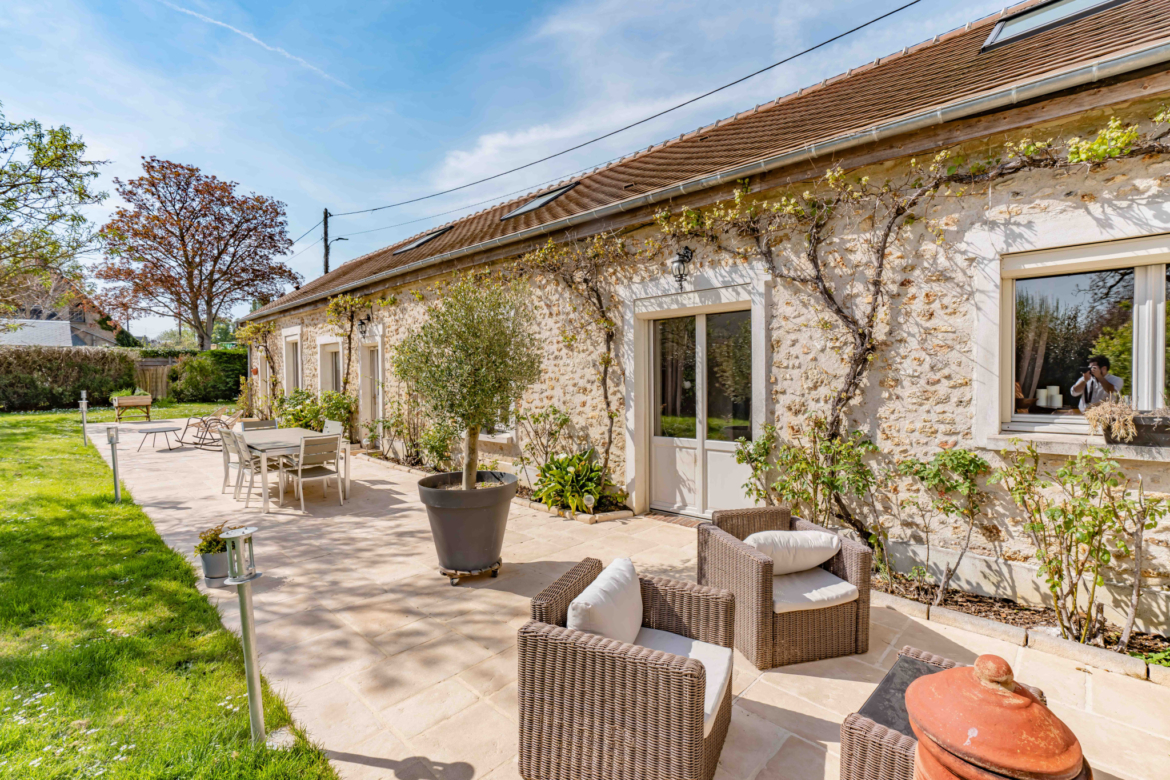 photo_e446d4fac3124a8574ccb24a310792a2