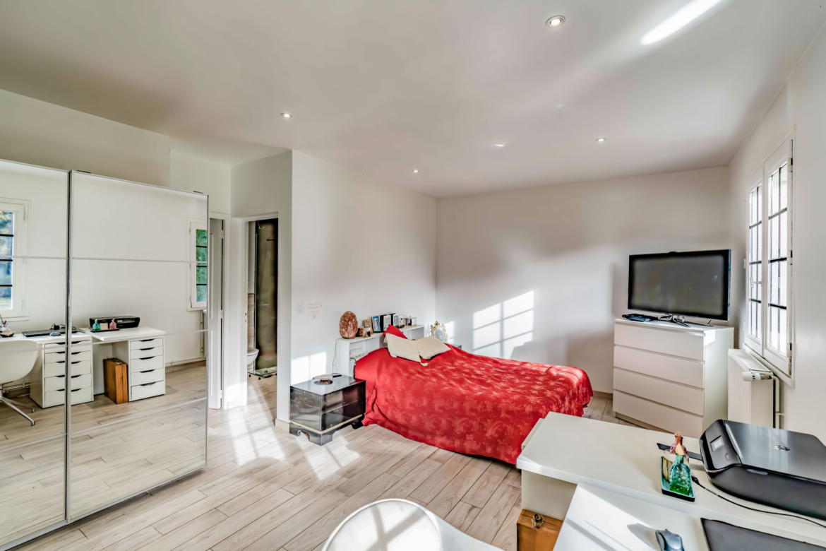 photo_efba464f2c61ac9e4205913fdf0c8f85