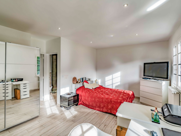 photo_efba464f2c61ac9e4205913fdf0c8f85