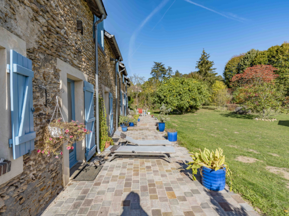 photo_fe43b71345f59f276af91e37ce3febd4