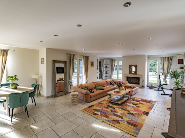 photo_d9bc6953c95c95d667b81211f3e2df40