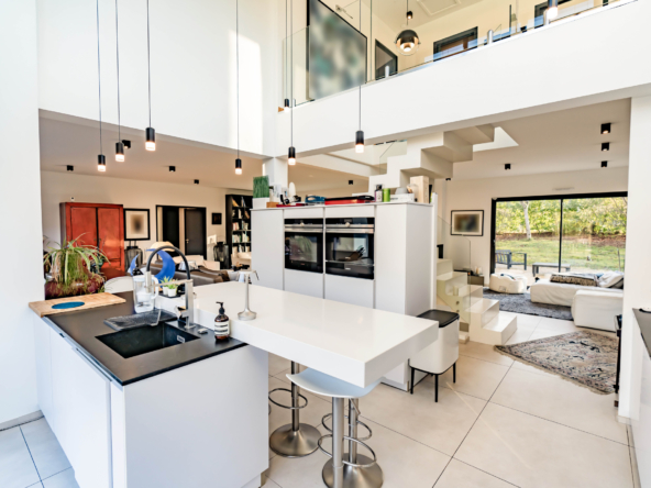 photo_1eb127f6f3a2f339d7893373794741ab