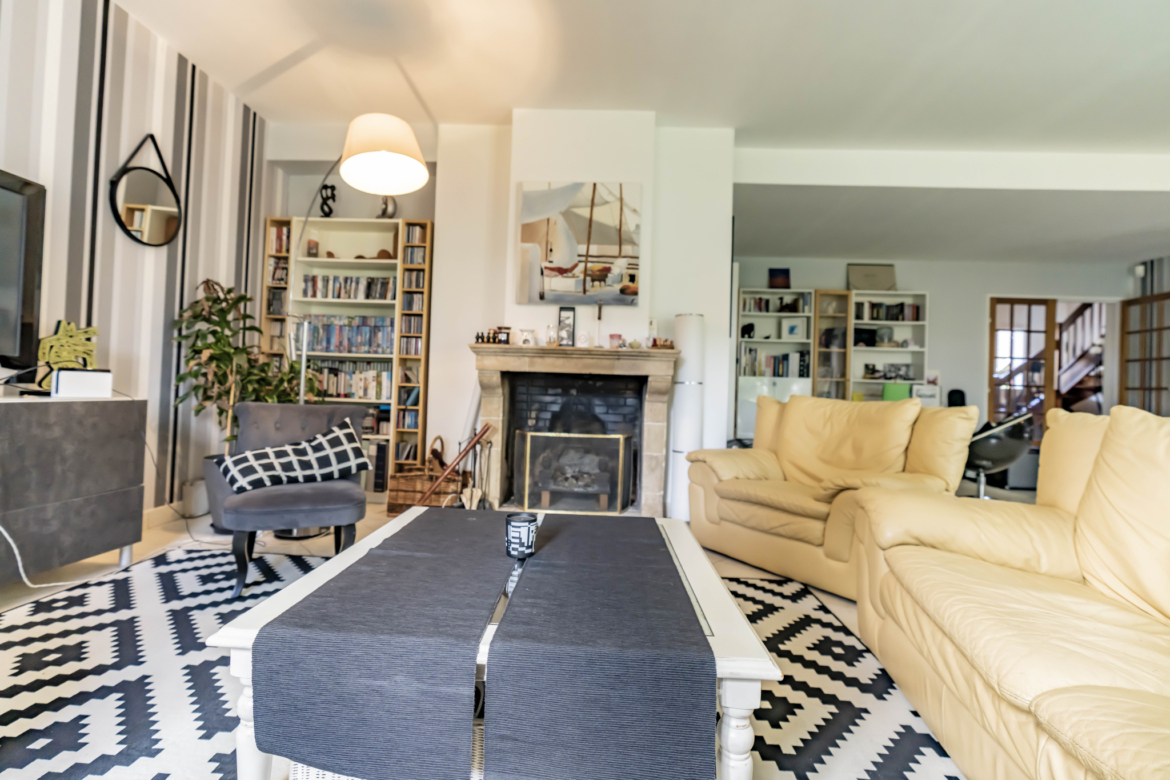 photo_656bc6dc1871717afe846c1ce45b5127