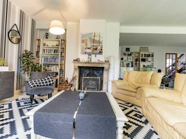 photo_656bc6dc1871717afe846c1ce45b5127