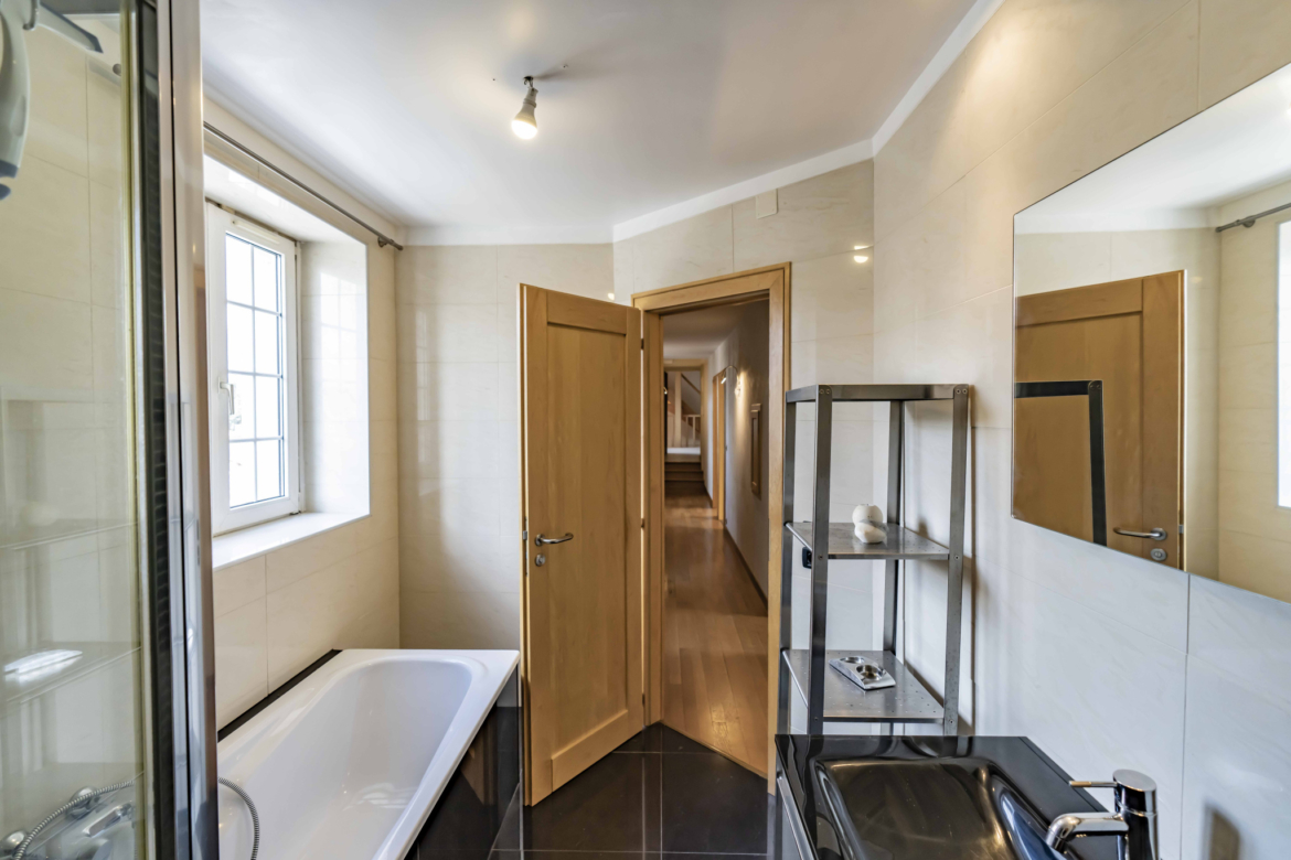 photo_7563acd8aa9e0f57dc8af03ee9ff4857