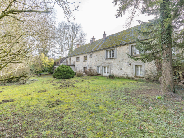 photo_97985c5d6217f04365cee10c021a5fac