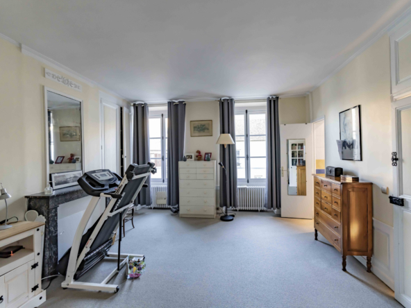 photo_9a37e4e2c42259dc863c681ad83457ef