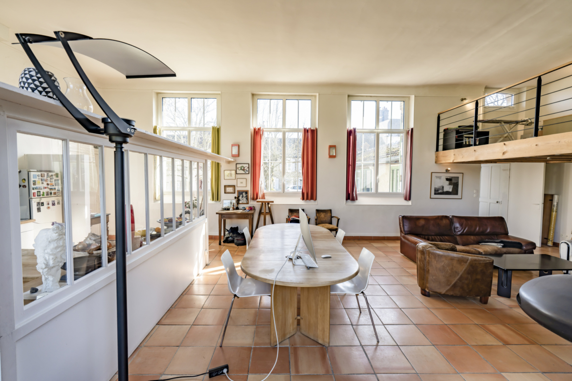 photo_2c3180ea3b599cf6254d200a68671809