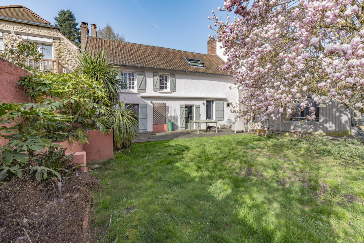 photo_a2d8b87aab7134a2f6cd0d3db9e9dd20