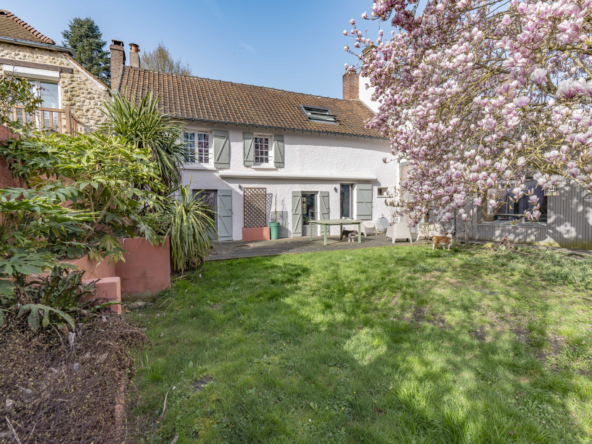 photo_a2d8b87aab7134a2f6cd0d3db9e9dd20