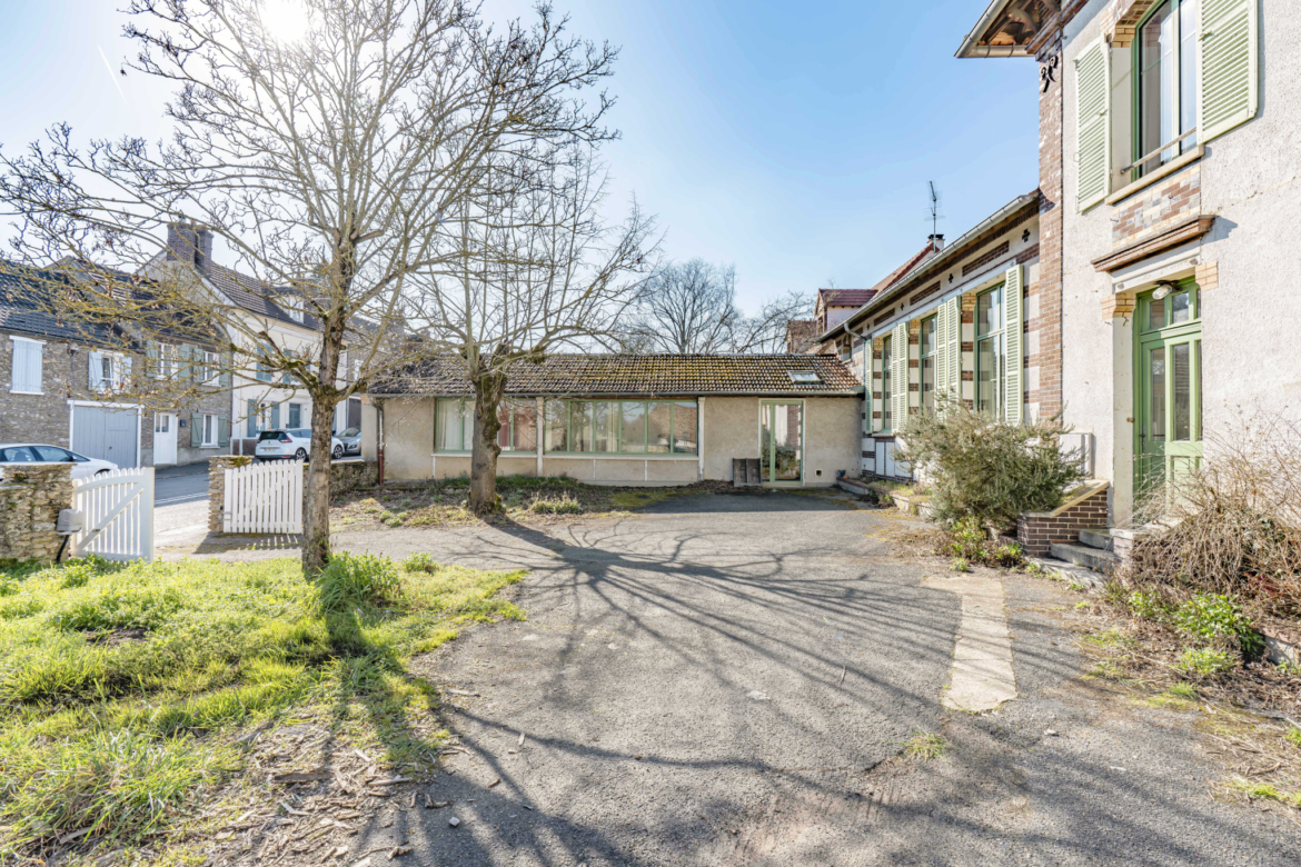 photo_fef343ec8457d7de8780abf01c7b880a